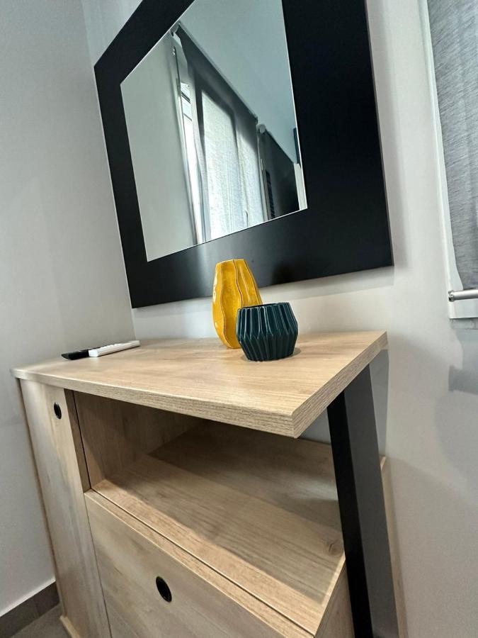 Syntagma Contemporary Apartment Athena Bagian luar foto